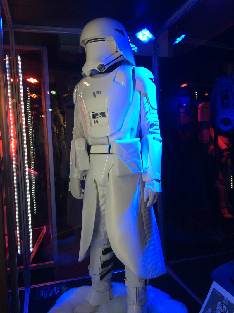 Illustration for article titled Star Wars Costumes And Props Reveal New Characters For Episode 7